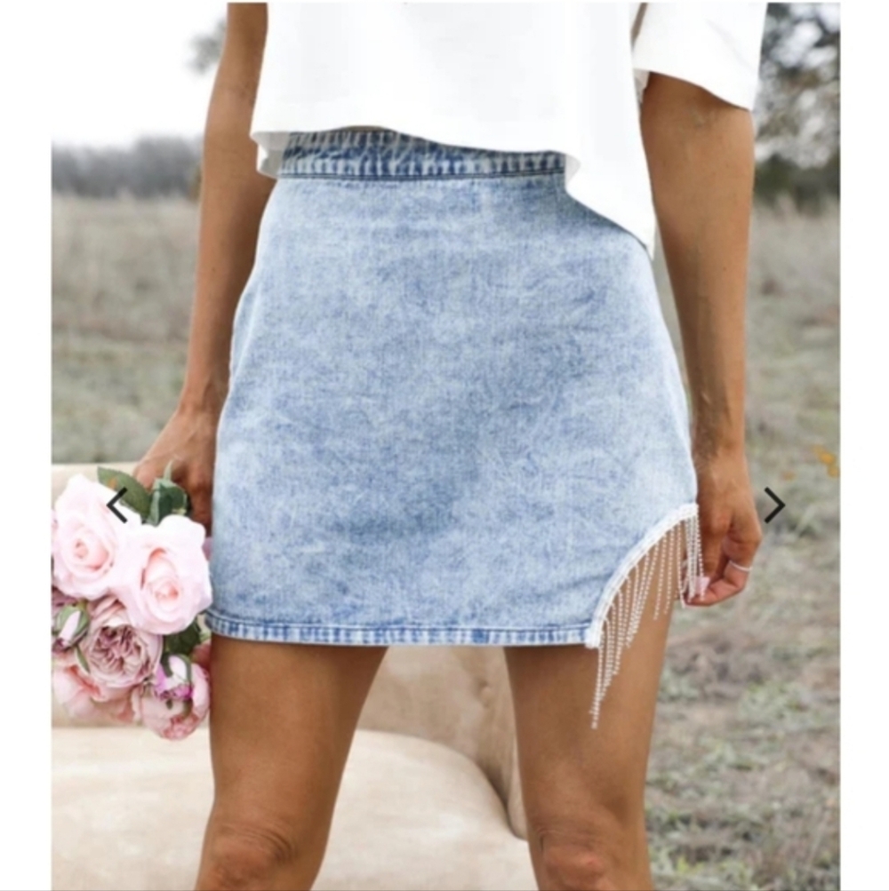 Acid wash and Rhinestone denim skirt